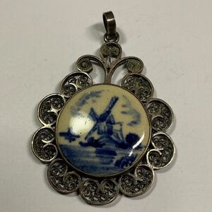 Vintage Sterling Silver DELFTS HOLLAND Pendant. 2 inches long